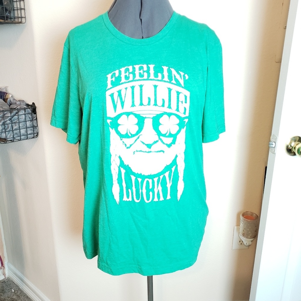Feeling willie lucky tee